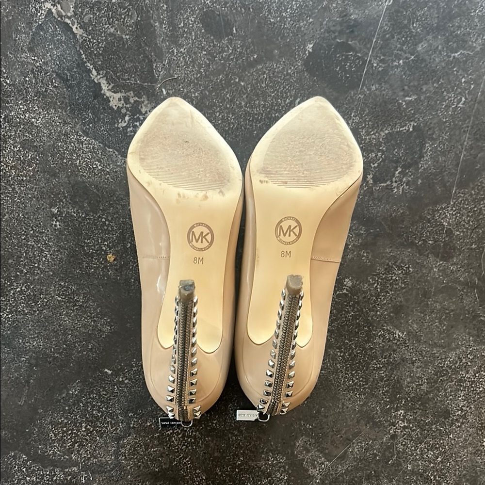 Michael Kors Women's Beige Pumps - Picture 7 of 7